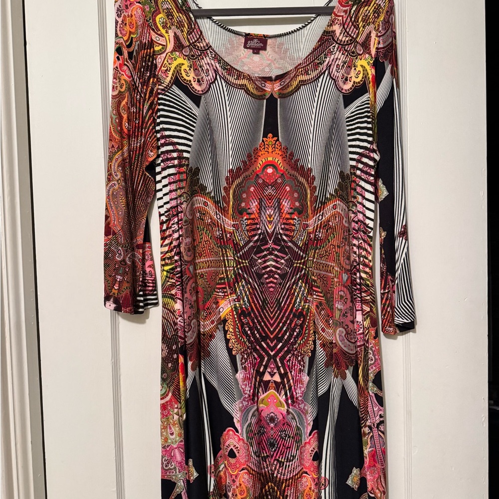 Multicolor Patterned Midi Dress - Picture 3 of 4